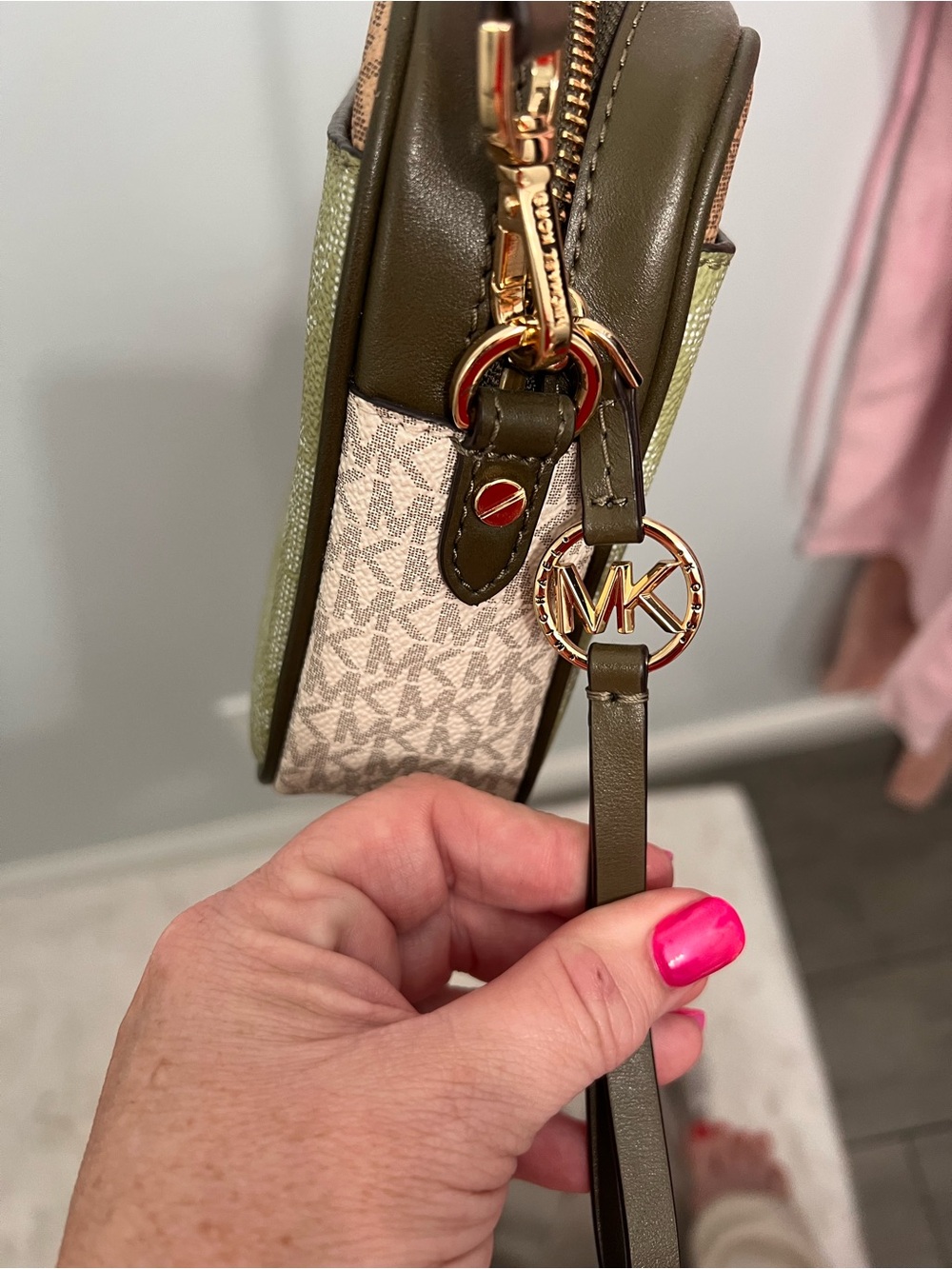 Michael Kors Olive & Beige Logo Crossbody with Gold Hardware - Picture 3 of 5